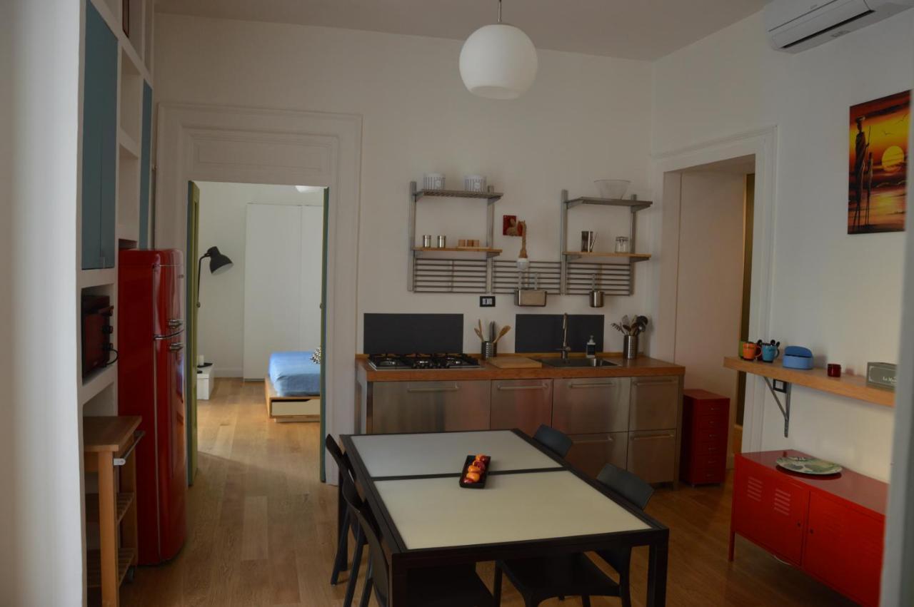 Casa Flora Al Corso Apartment Naples Luaran gambar